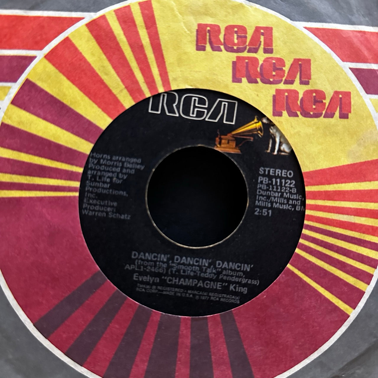 Evelyn "Champagne" King* – Shame / Dancin', Dancin', Dancin' [7"]