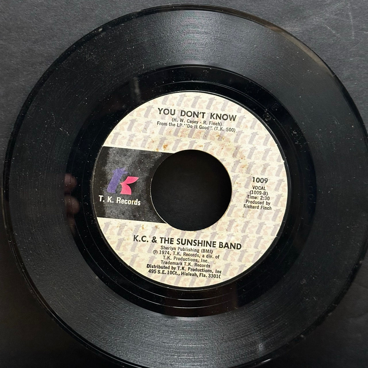 K.C. & The Sunshine Band – Get Down Tonight / You Don't Know [7"]