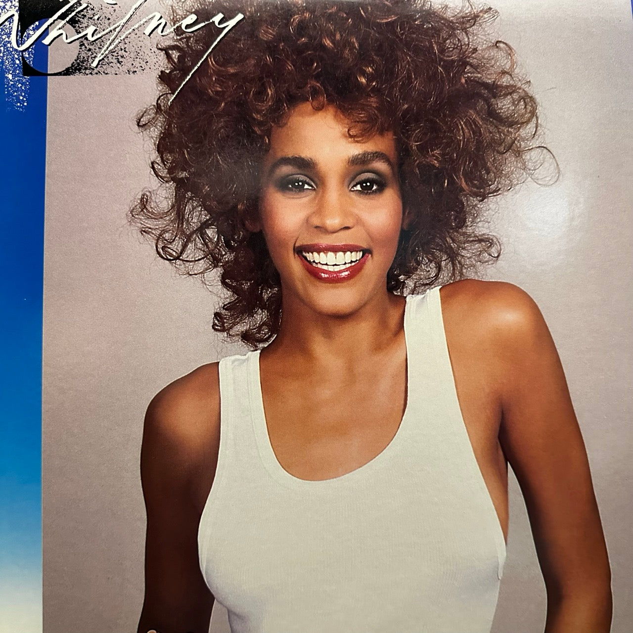 Whitney Houston – Whitney
