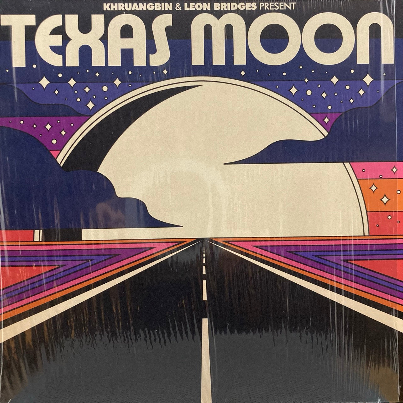 Khruangbin & Leon Bridges – Texas Moon