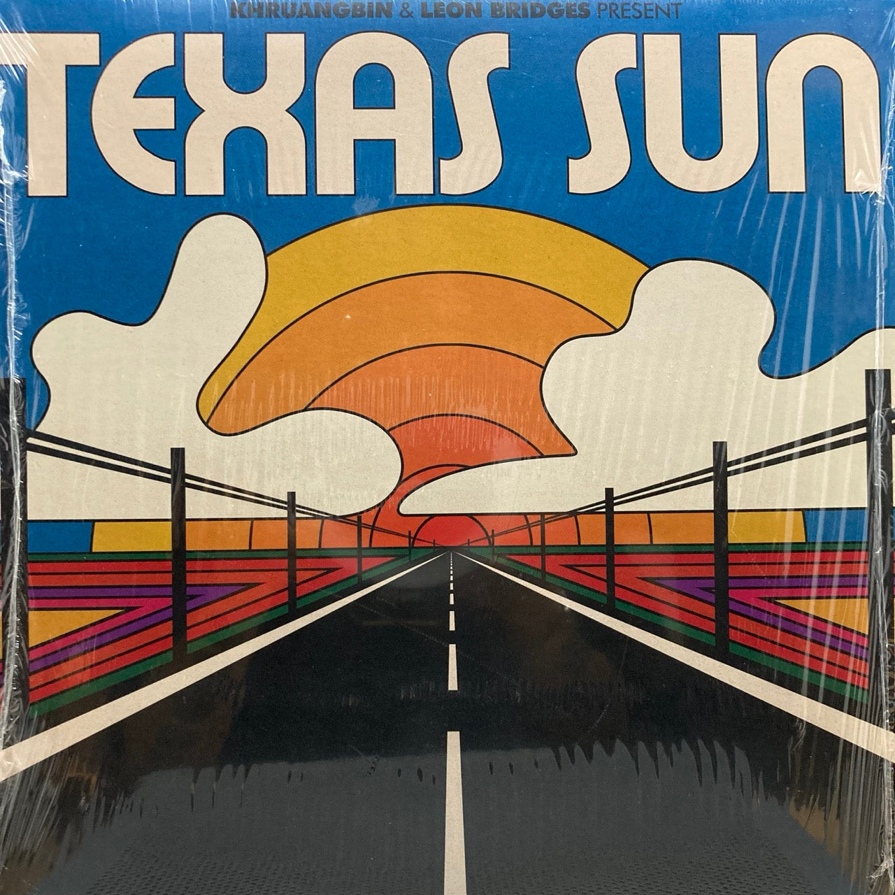 Khruangbin & Leon Bridges – Texas Sun