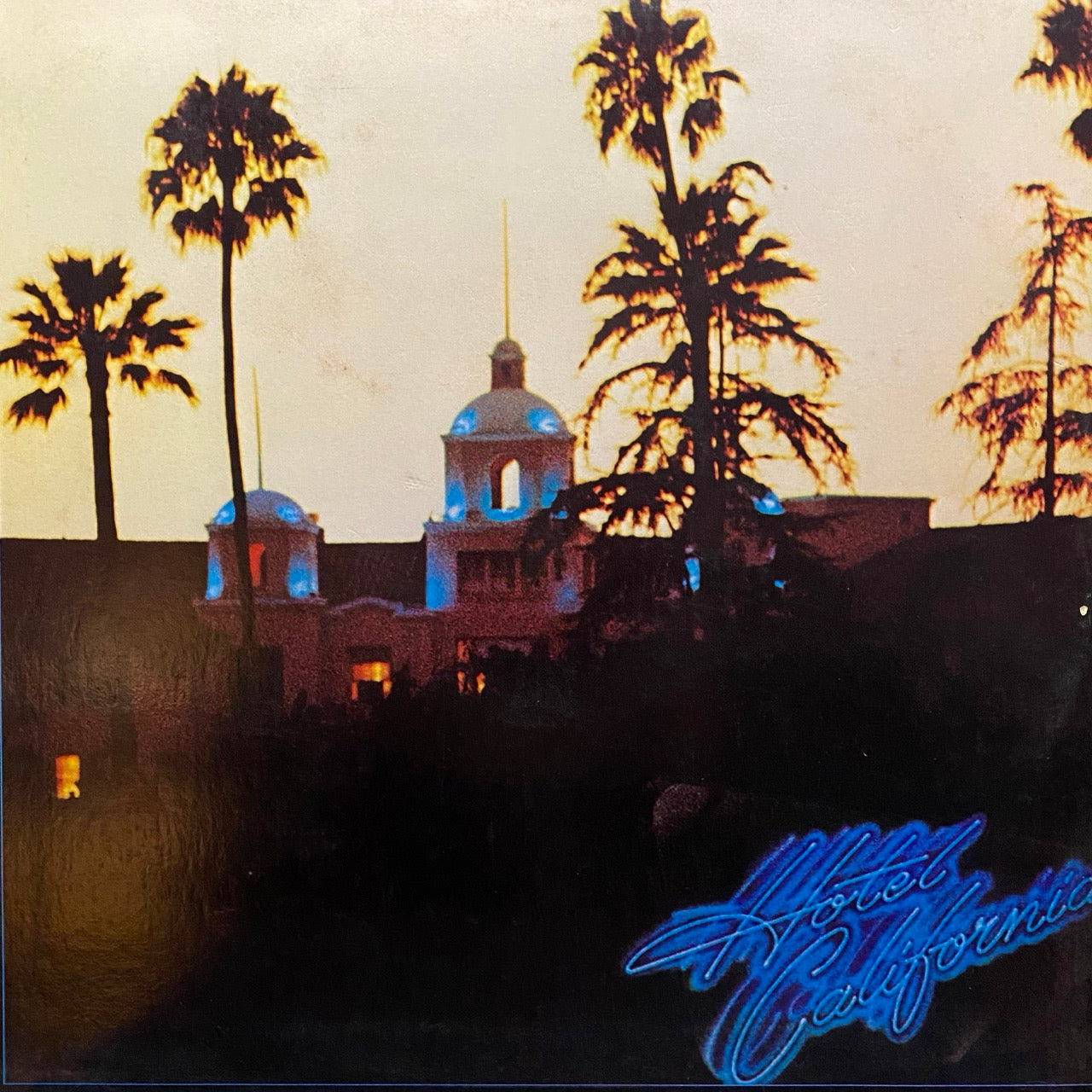 Eagles – Hotel California