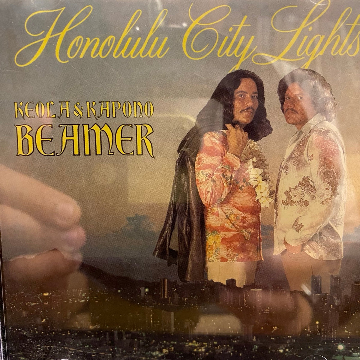 Keola & Kapono Beamer – Honolulu City Lights