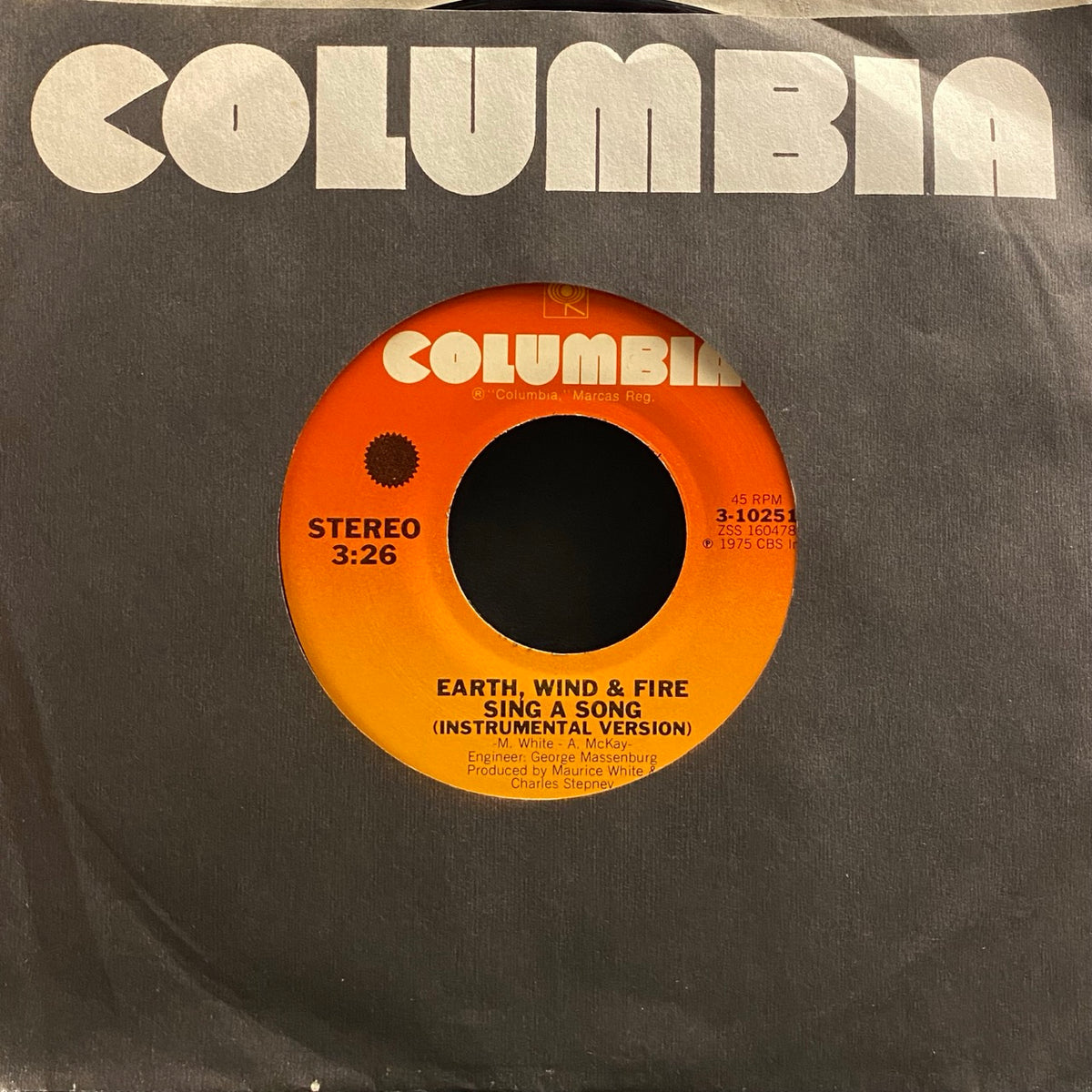 Earth, Wind & Fire – Sing A Song / Sing A Song (Instrumental Version) [7"]