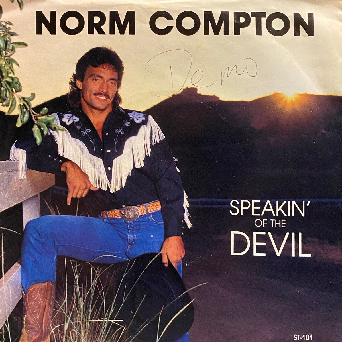 Norm Compton - Speakin' Of The Devil / Soft Dreams On A Hardwood Floor [7"]