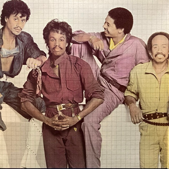 Earth Wind & Fire - Electric Universe