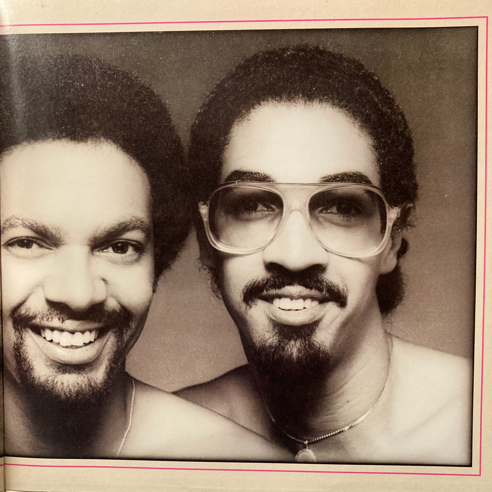 The Brothers Johnson - Light Up The Night