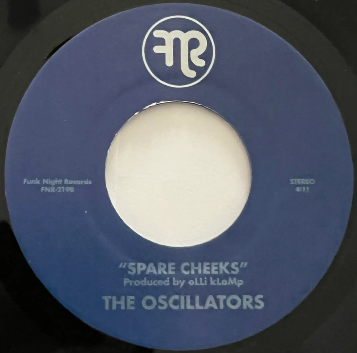 The Oscillators - The Scoops / Spare Cheeks [7"]