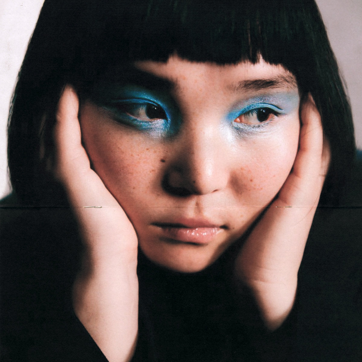 Enji - Sonor [color photo cover]