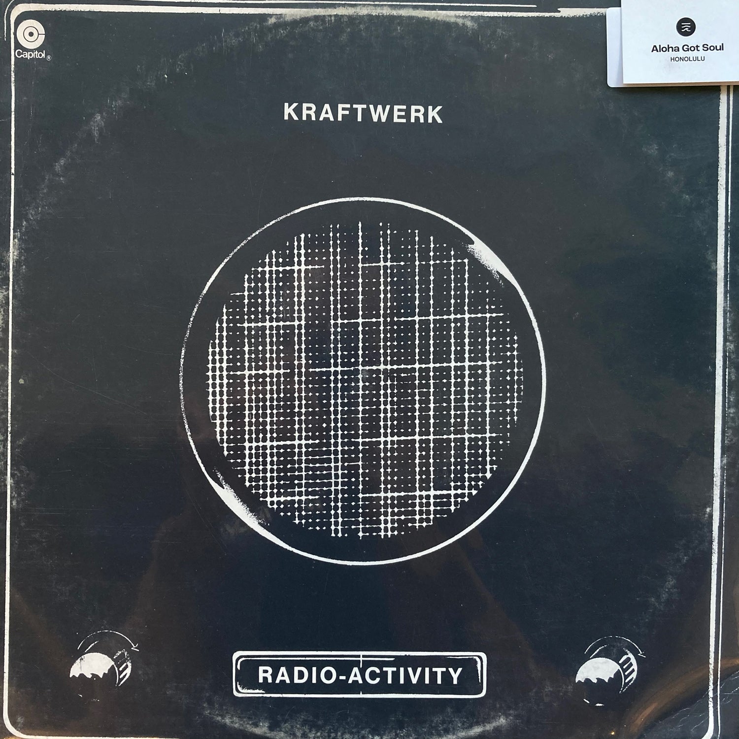 Kraftwerk - Radioacticity