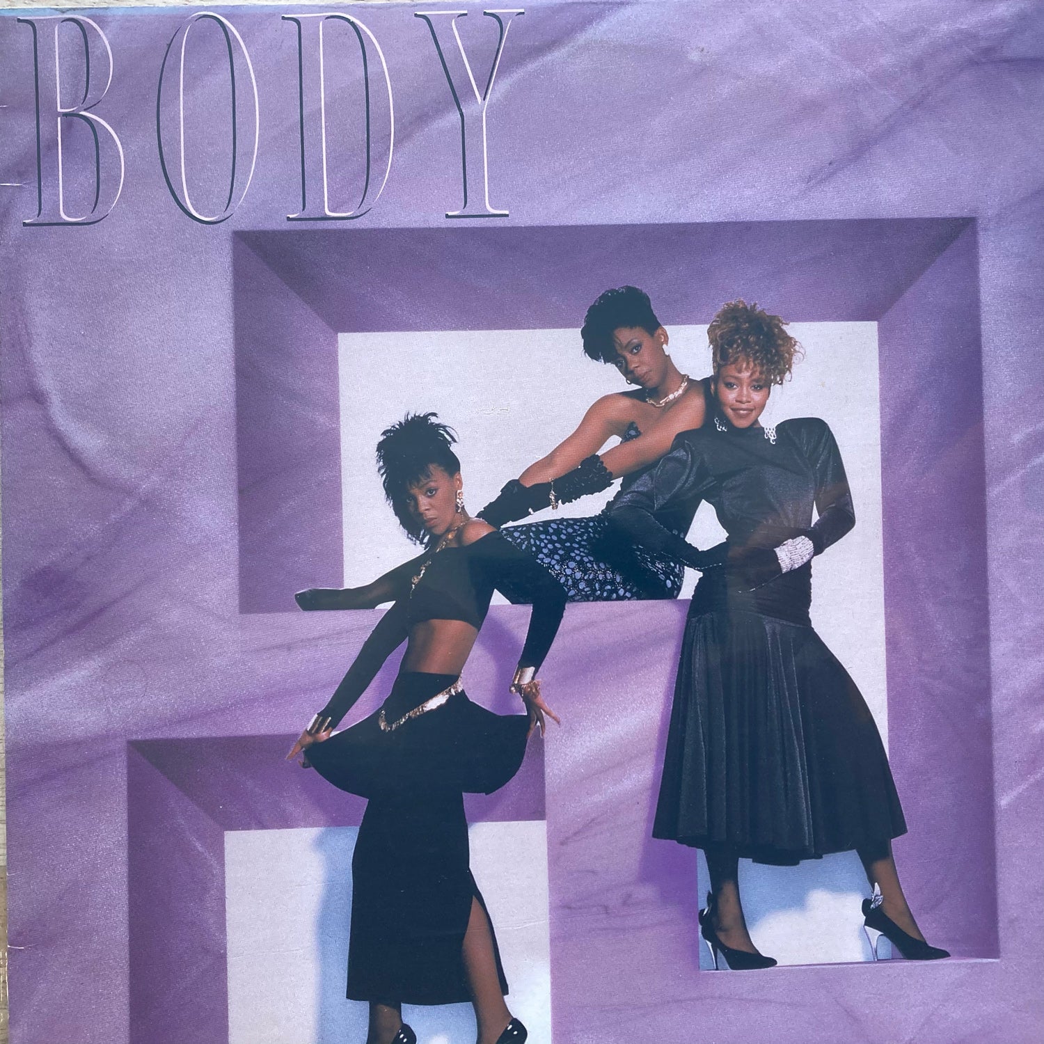 BODY - S/T